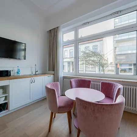 Logierhaus Am Rathaus Hotel