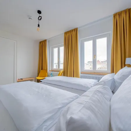 Hotel Logierhaus Am Rathaus 2*