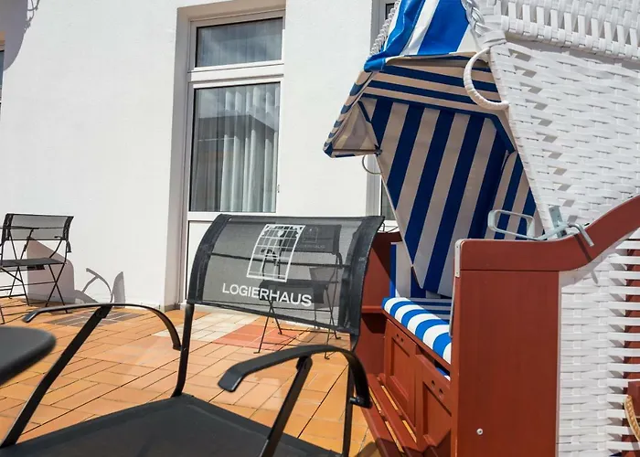 Отель Logierhaus Am Rathaus Нордерней